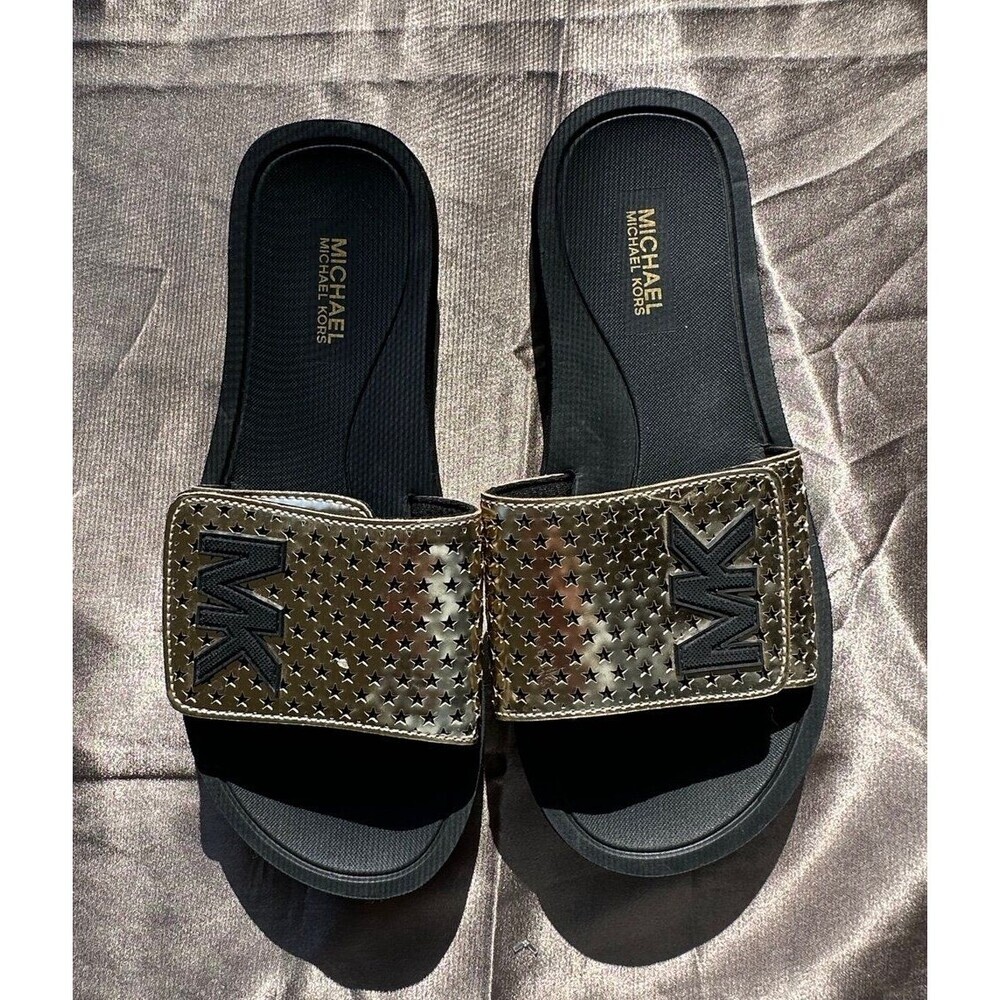 Michael Kors‎ gold slides with star cutouts size 6
